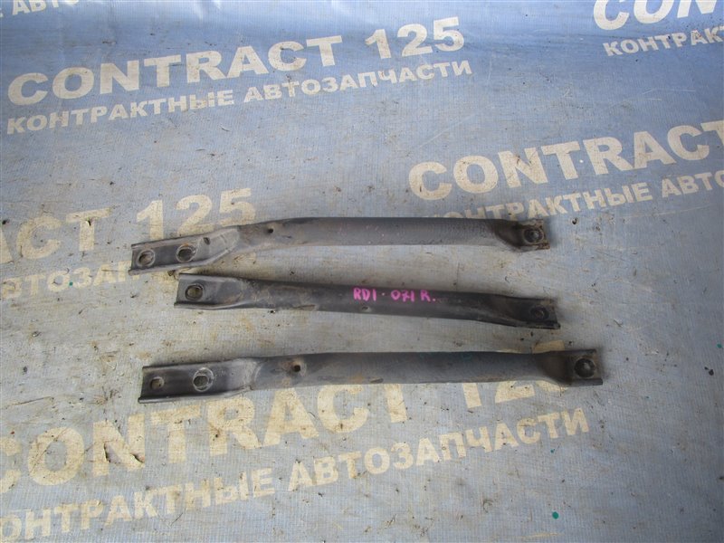 Распорки кузова HONDA CRV RD1 B20B 1996 (б/у)
