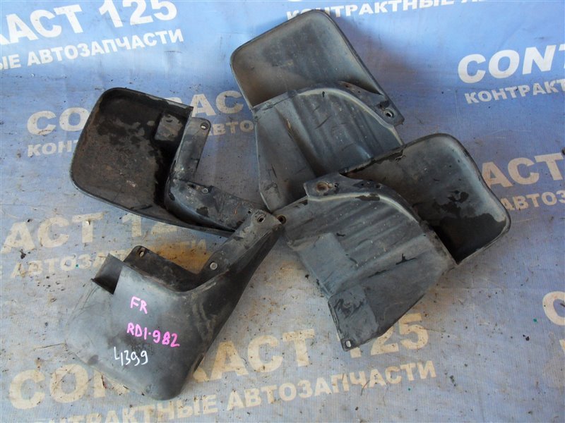 Брызговики комплект HONDA CRV RD1 B20B 1996 (б/у)