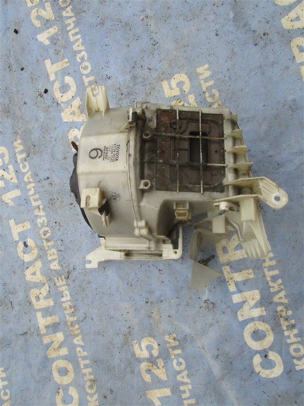Мотор печки TOYOTA HILUX SURF RZN180W 3RZFE 2001 (б/у)