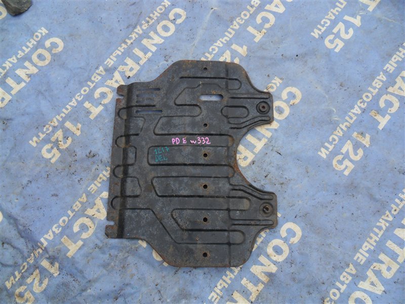 Защита двигателя MITSUBISHI Delica PD8W 4M40 2000 (б/у)
