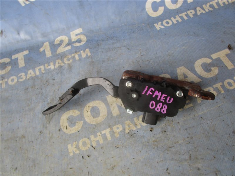 Педаль газа FORD Explorer U251 COLOGNE V6 OHV EFI 2006 (б/у)