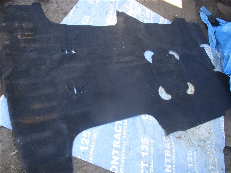 Ковер пола MITSUBISHI Delica PD6W 6G72 2004 (б/у)