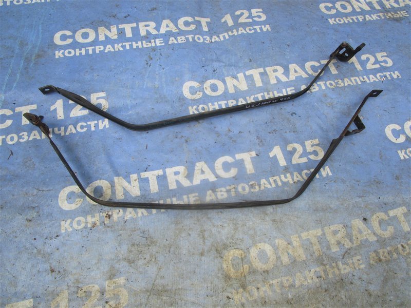 Крепление бака TOYOTA Land Cruiser UZJ100 2UZFE 2001 (б/у)