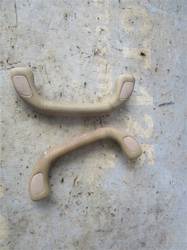 Ручка в салоне TOYOTA Land Cruiser UZJ100 2UZFE 2001 (б/у)