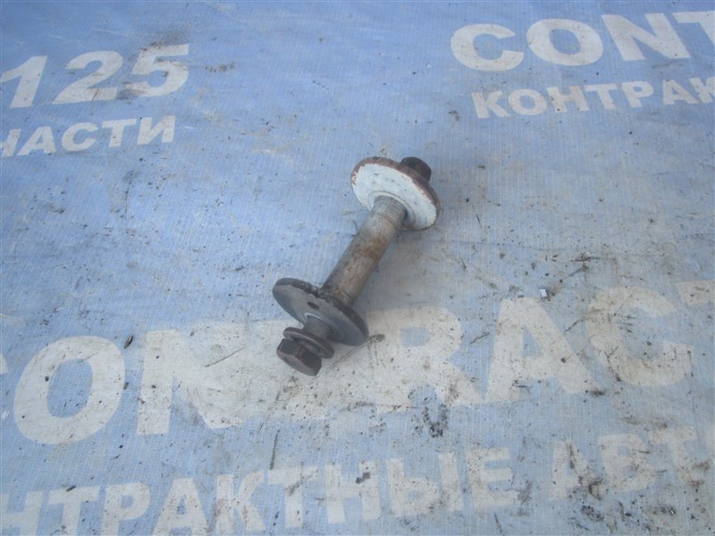 Болт-эксцентрик TOYOTA HILUX SURF RZN180W 3RZFE 2001 передний (б/у)