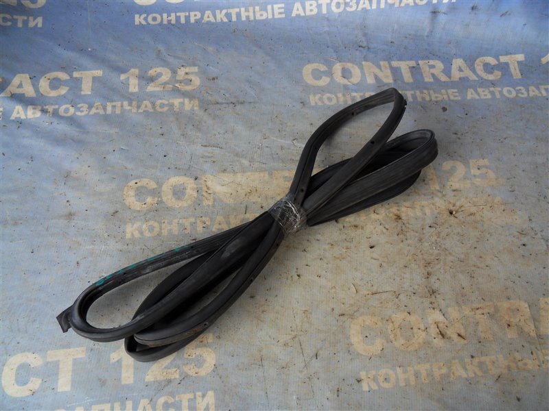 Уплотнение дверное HONDA CRV RD1 B20B 1996 переднее левое (б/у)