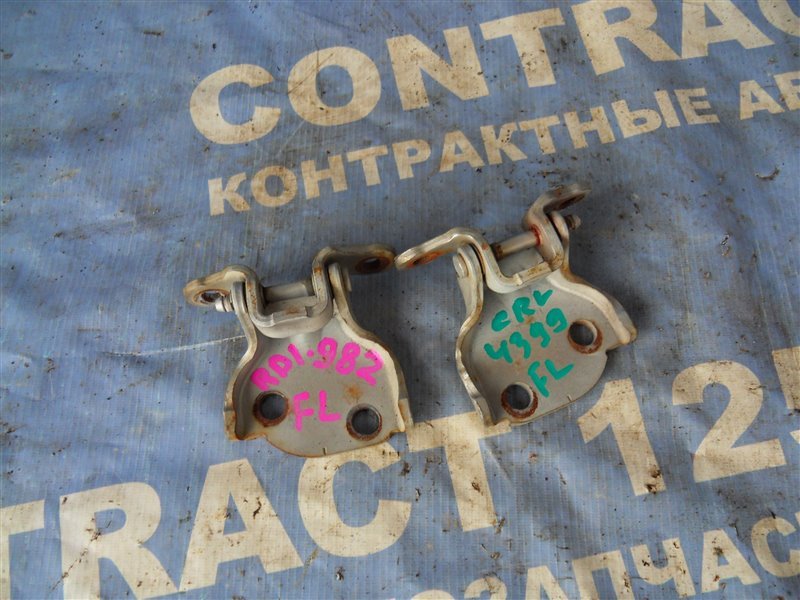 Петля дверная HONDA CRV RD1 B20B 1996 передняя левая (б/у)