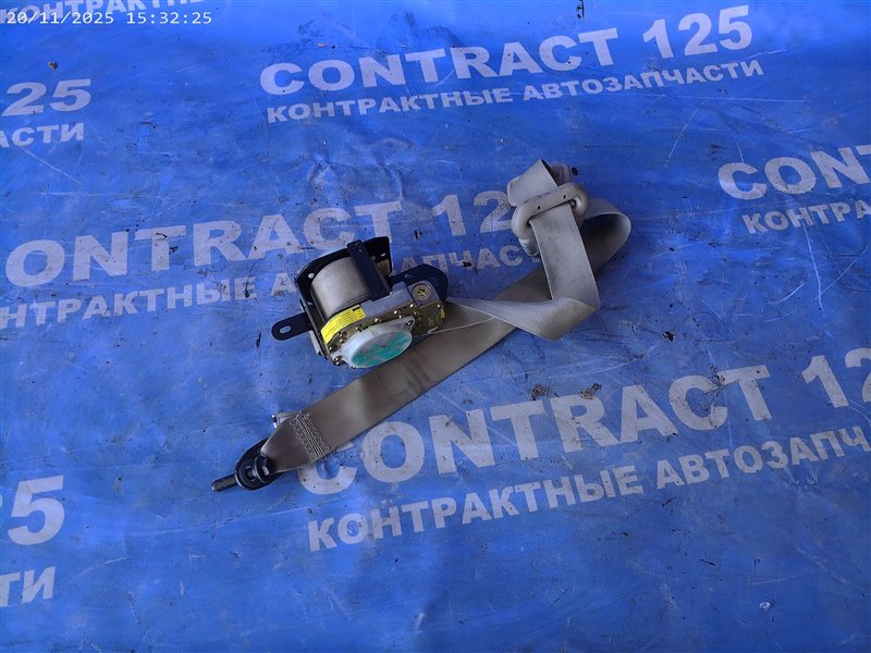 Ремень безопасности TOYOTA Land Cruiser UZJ100W 2UZFE 1998 передний правый (б/у)