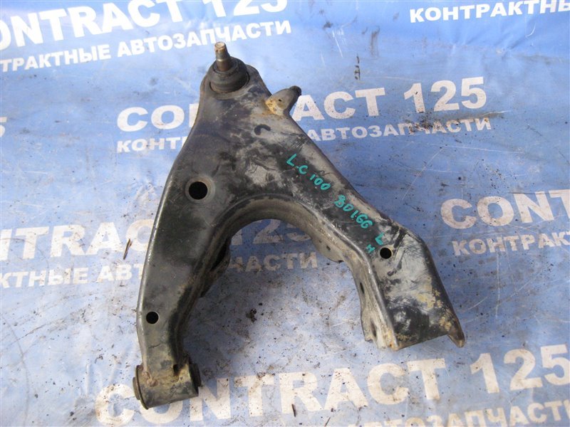 Рычаг нижний TOYOTA Land Cruiser UZJ100W 2UZFE 1998 левый (б/у)