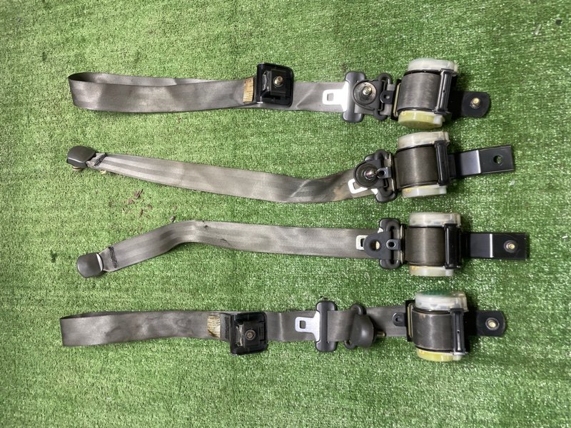 Ремень безопасности MAZDA PROCEED MARVIE UVL6R WLT 1997 (б/у)