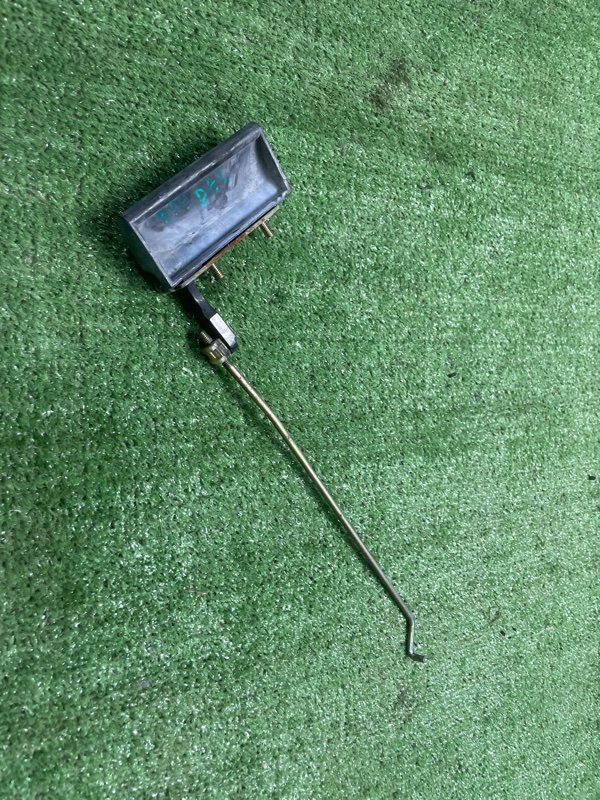 Ручка багажника MITSUBISHI Delica PD6W 6G72 2004 (б/у)