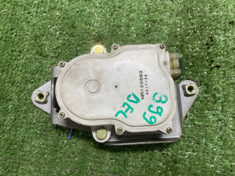 Замок 5-й двери MITSUBISHI Delica PD6W 6G72 2004 (б/у)