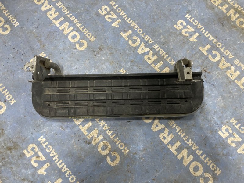 Подножка MITSUBISHI Delica PD6W 6G72 2004 передняя левая (б/у)