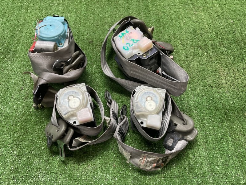 Ремень безопасности NISSAN SAFARI WYY61 RD28ETI 1998 (б/у)