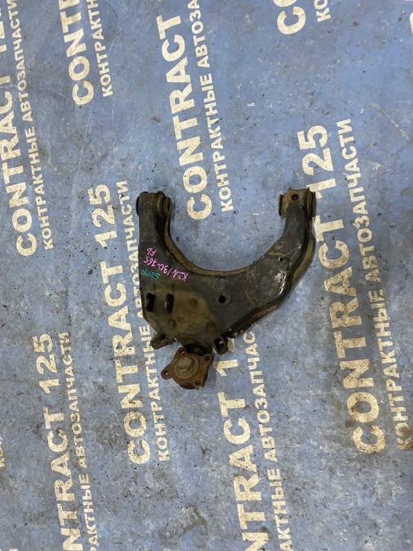 Рычаг нижний MAZDA PROCEED MARVIE UVL6R WLT 1997 передний правый (б/у)