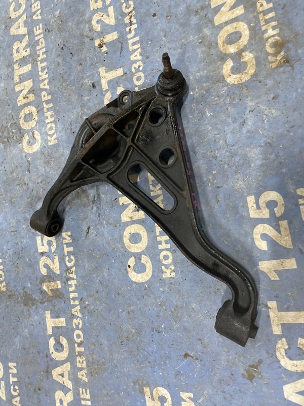 Рычаг SUZUKI ESCUDO TL52W J20A 2002 передний правый (б/у)