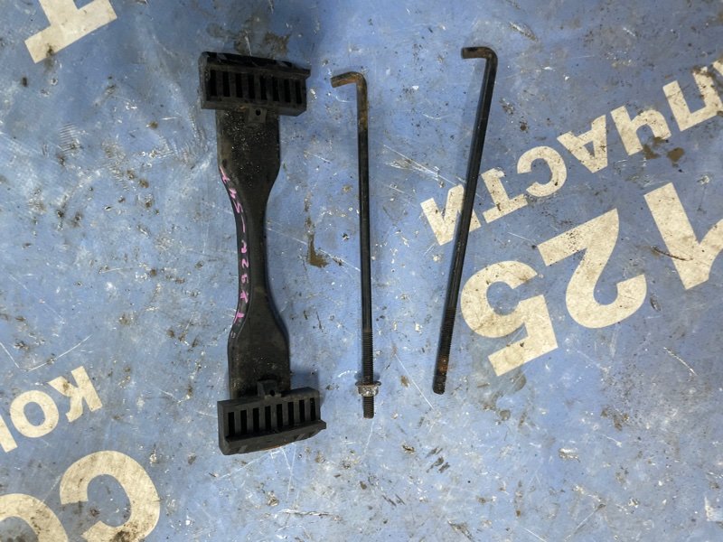 Крепление аккумулятора SUZUKI Grand Escudo TX92W H27A 2002 (б/у)