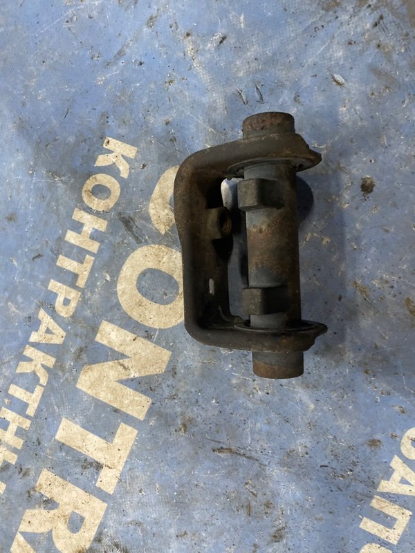 Крепление редуктора HONDA CRV RD1 B20B 1998 (б/у)