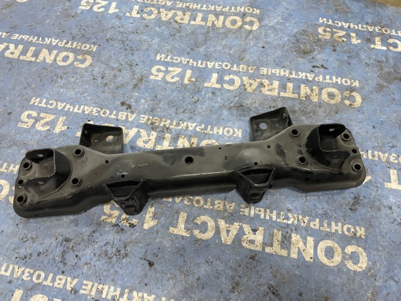 Балка под двс SUZUKI ESCUDO TD62W H25A 2002 (б/у)