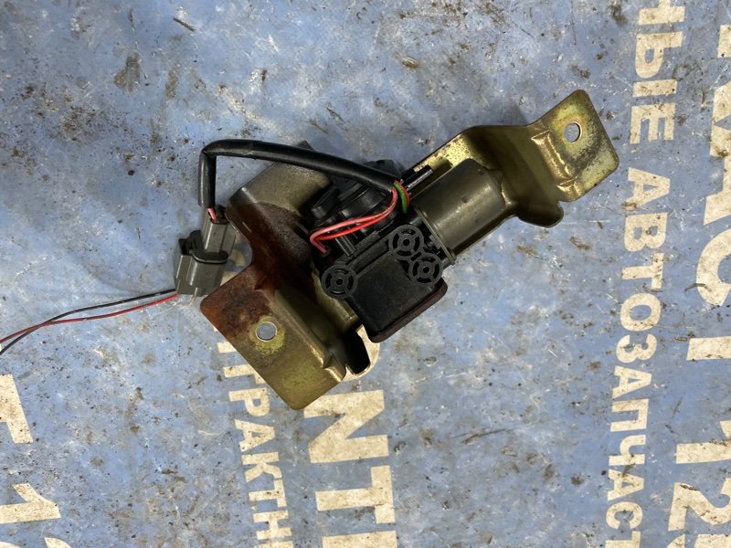 Насос включения 4wd SUZUKI ESCUDO TA52W J20A 1998 (б/у)