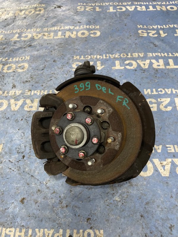 Ступица MITSUBISHI Delica PD6W 6G72 2004 передняя правая (б/у)