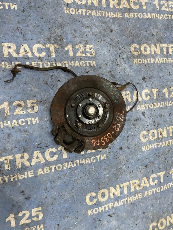 Ступица SUZUKI ESCUDO TL52W J20A 2002 передняя левая (б/у)