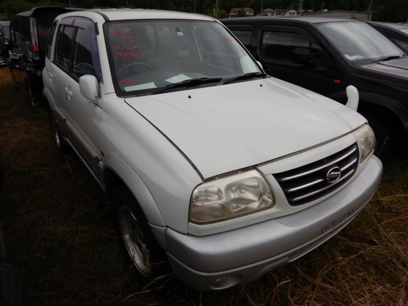 Автомобиль SUZUKI ESCUDO TL52W J20A 2001 года в разбор