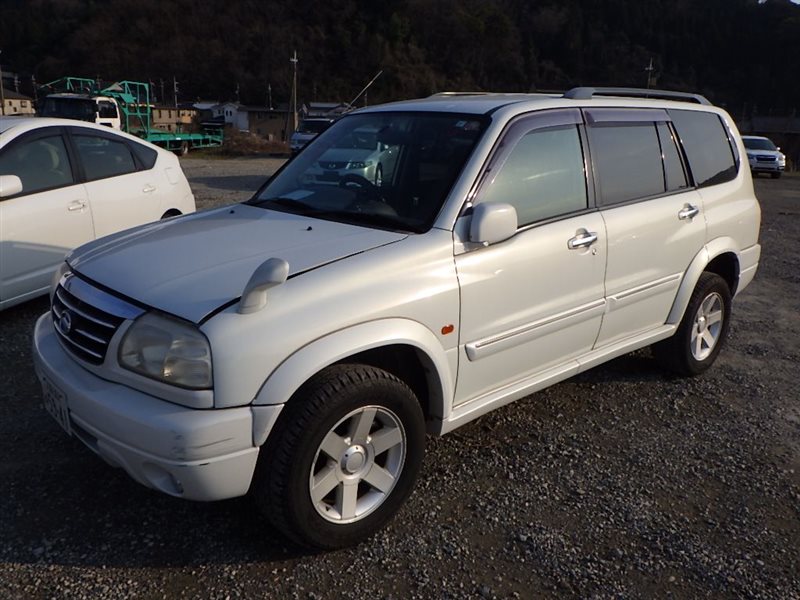 Автомобиль SUZUKI ESCUDO TX92W H27A 2001 года в разбор