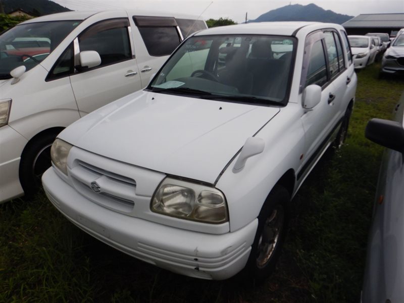 Автомобиль SUZUKI ESCUDO TD52W J20A 1998 года в разбор