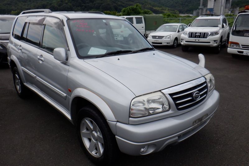 Автомобиль SUZUKI Grand Escudo TX92W H27A 2001 года в разбор