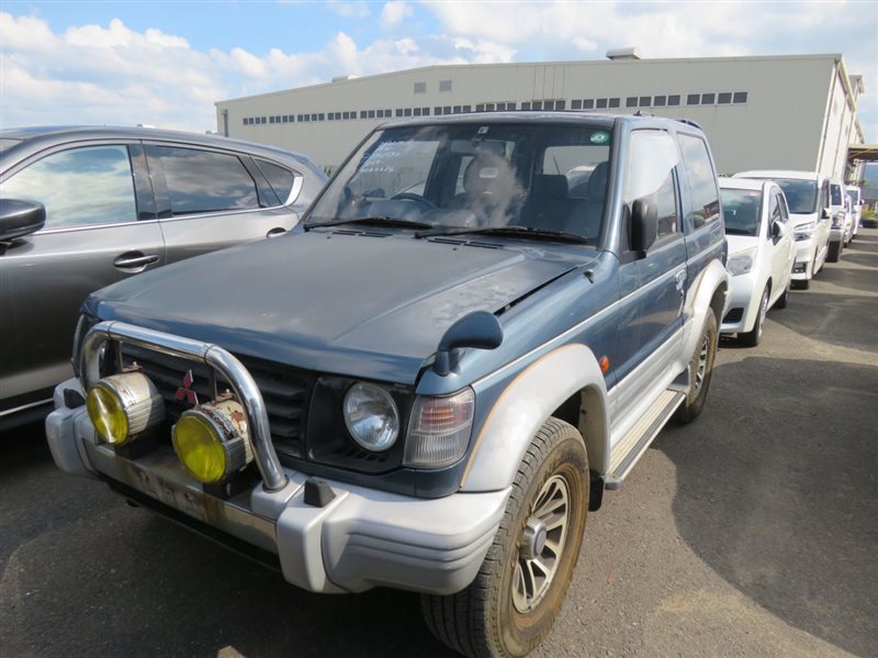 Автомобиль MITSUBISHI PAJERO V24W 4D56 1993 года в разбор