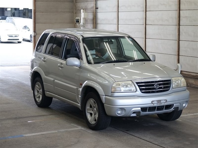 Автомобиль SUZUKI ESCUDO TL52W J20A 2003 года в разбор