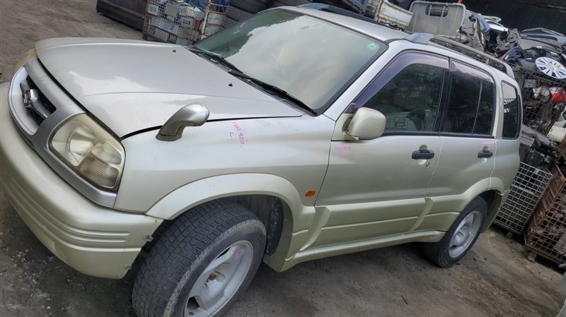 Автомобиль SUZUKI ESCUDO TD62W H25A 1999 года в разбор