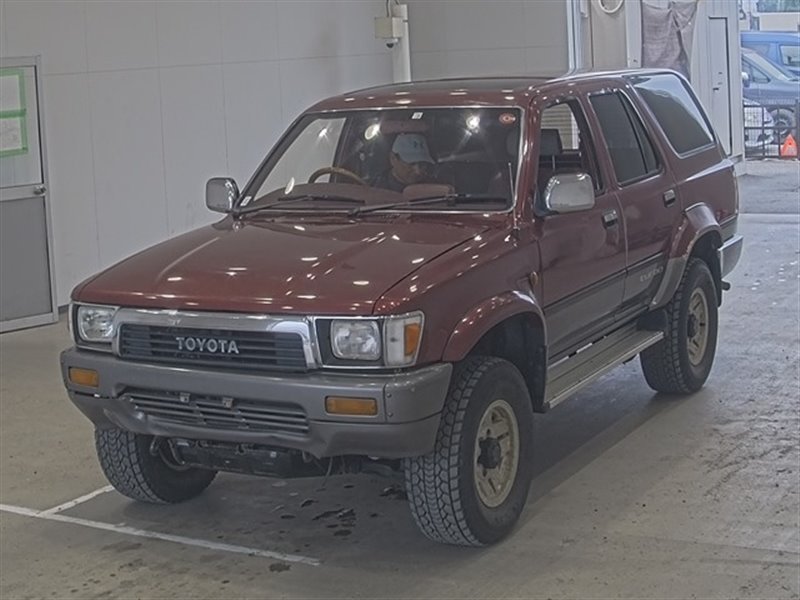 Автомобиль TOYOTA HILUX SURF LN130W 2L-TE 1991 года в разбор