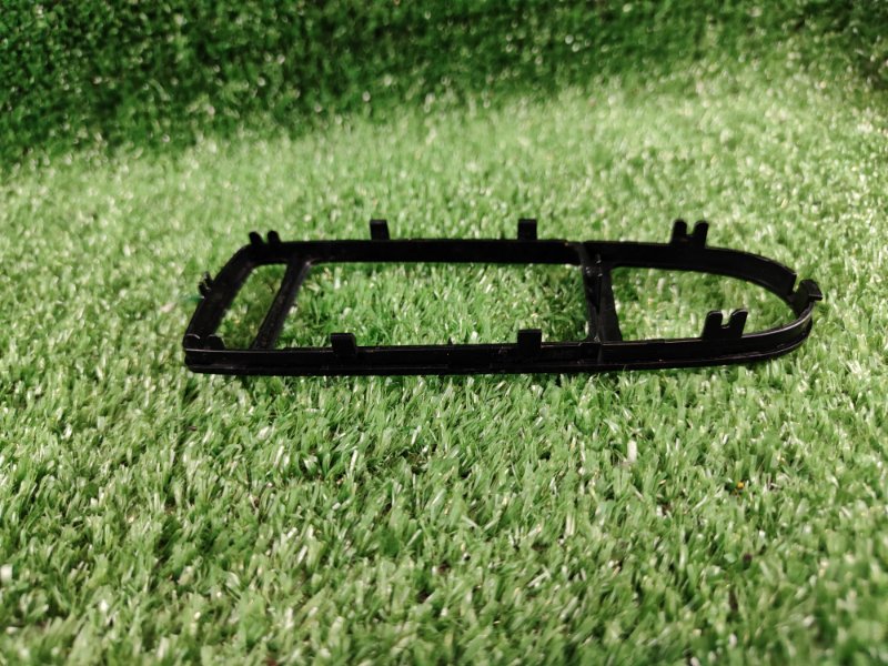 Рамка кнопок E-Class 2019 w213 OM654