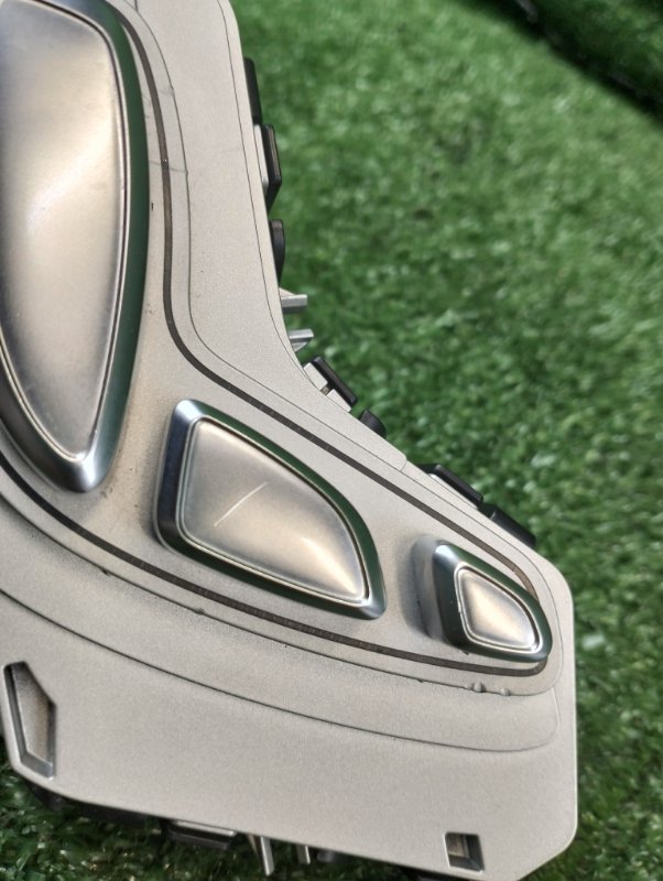 Блок управления сиденьем передний правый C-class 2015 w205 M274