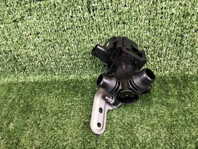 Клапан системы охлаждения C-class 2023 w206 M254