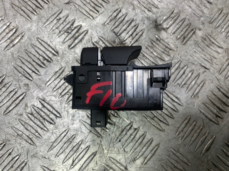 Кнопка ручника 5-series F10 Кнопка ручника 5-series F10