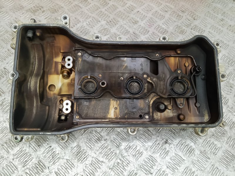 Крышка клапанов правая Rx350 GGL15 2GRFE