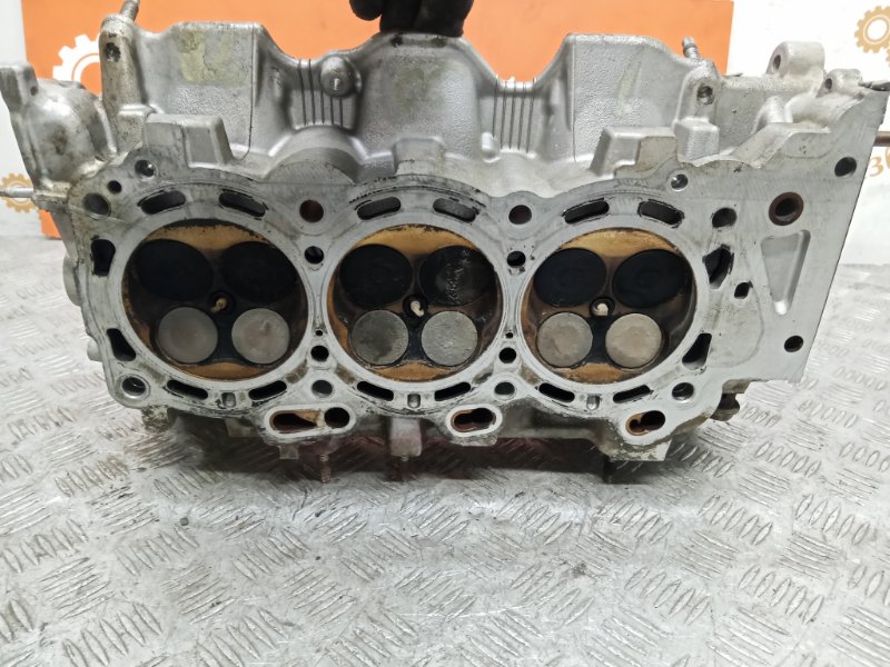 Головка блока цилиндров левая Rx350 GGL15 2GRFE Головка блока цилиндров левая Rx350 GGL15 2GRFE