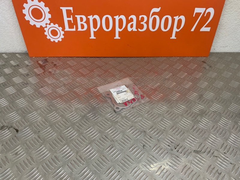 Прокладка глушителя Mitsubishi L200 2006 KB 1584A549 новая