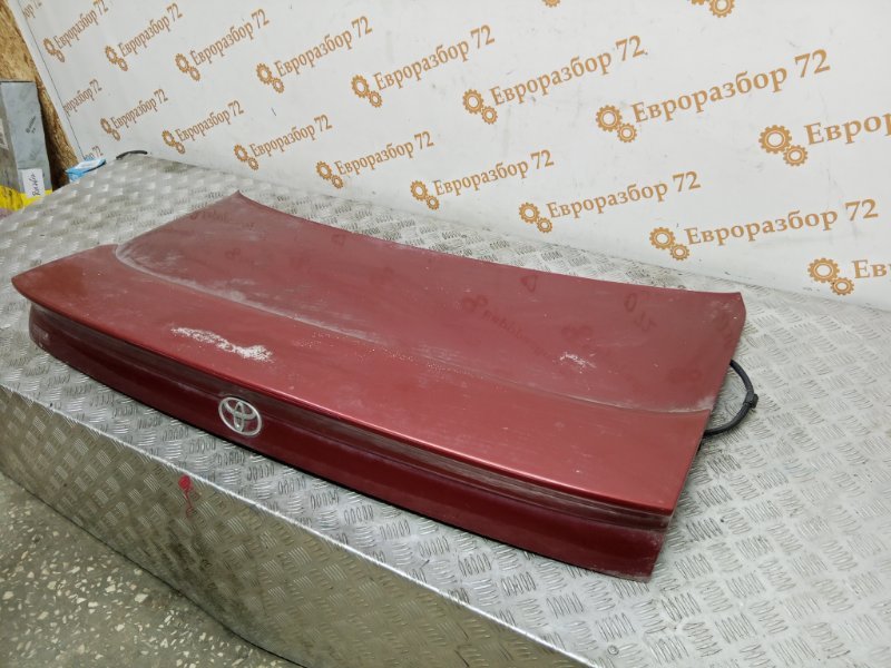 Крышка багажника Sprinter Trueno AE101 Крышка багажника Sprinter Trueno AE101