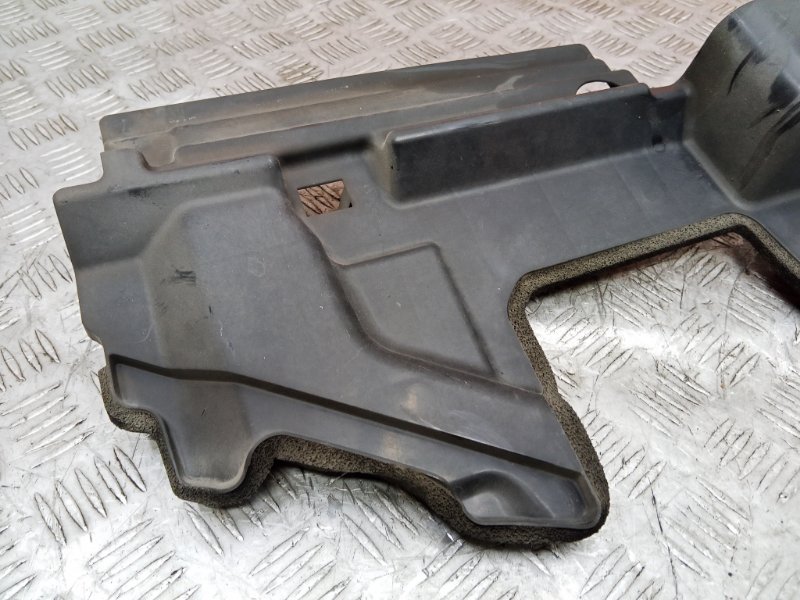 Пыльник двигателя правый Camry ACV50 2AR-FE