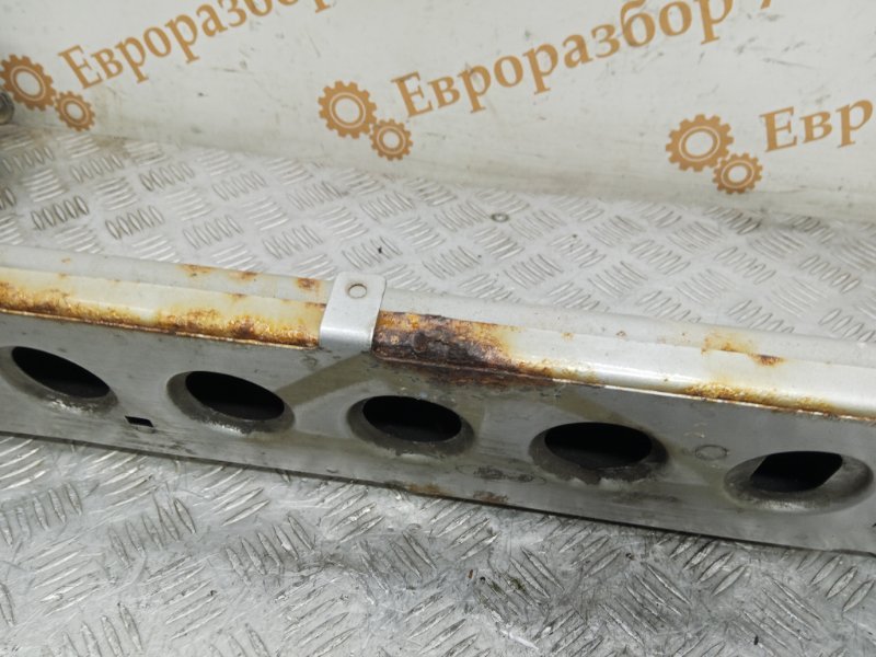 Усилитель бампера передний Focus 3 CB8