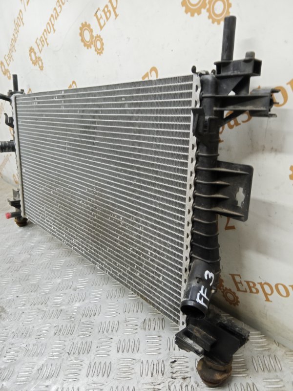 Радиатор охлаждения двигателя Focus 3 CB8