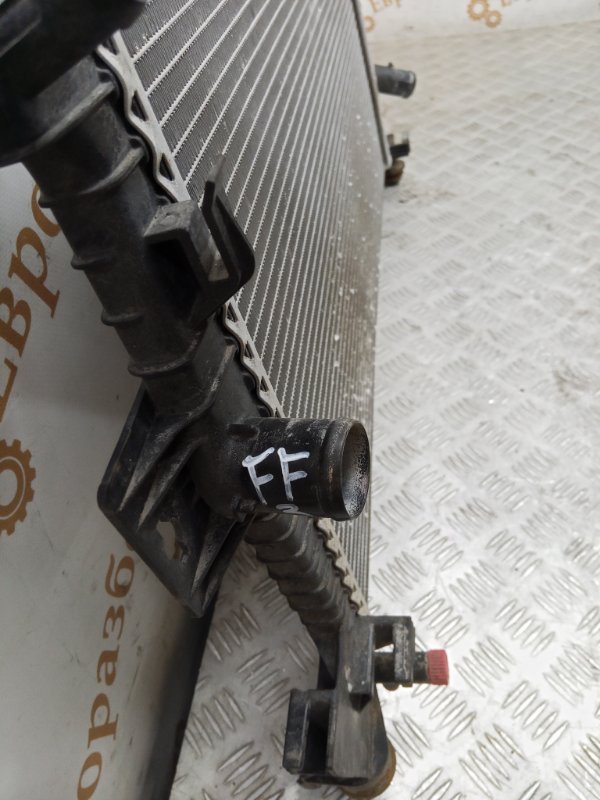 Радиатор охлаждения двигателя Focus 3 CB8