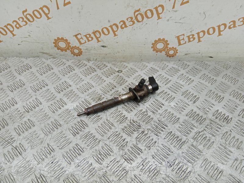 Форсунка топливная Land Rover Discovery 3 L319 276DT 7H2Q9K546CB контрактная