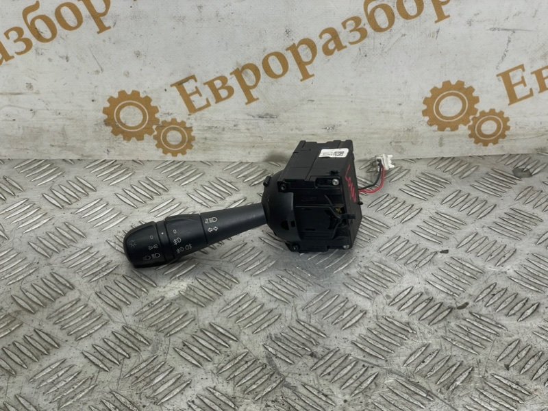 Запчасть переключатель поворотов Renault Logan 2 L8 e1109576 Б/У Переключатель поворотов Renault Logan 2 L8 e1109576 Б/У