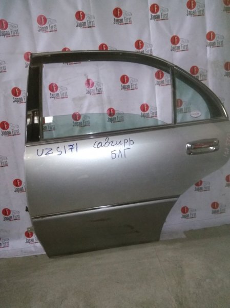 Дверь Toyota Crown Majesta UZS175 задняя левая (б/у)