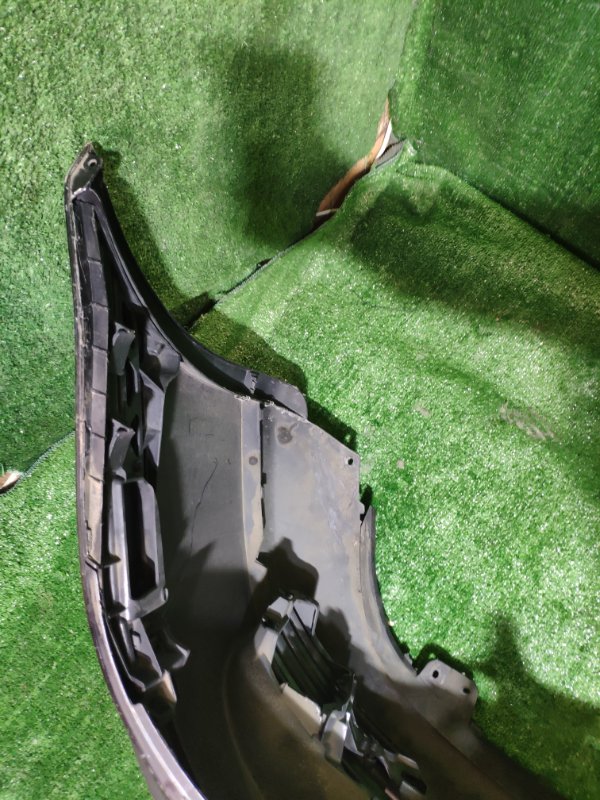 Бампер передний Golf 1K1